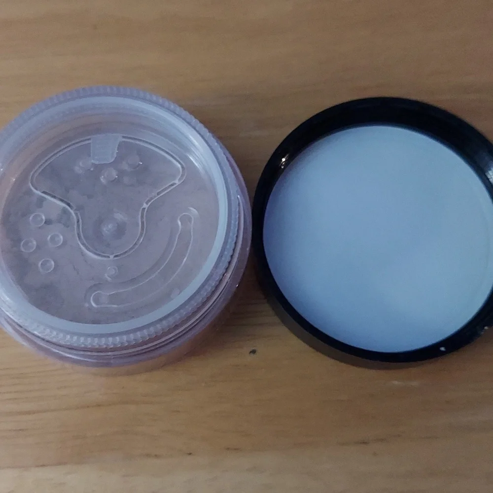 Bare Minerals Original Foundation Medium Beige 12 - Picture 2 of 6